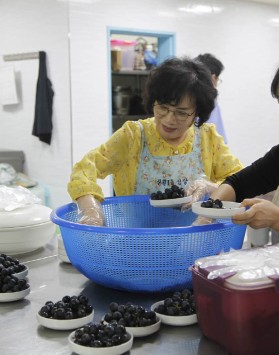 성당설립 20주년 전신자 국수…